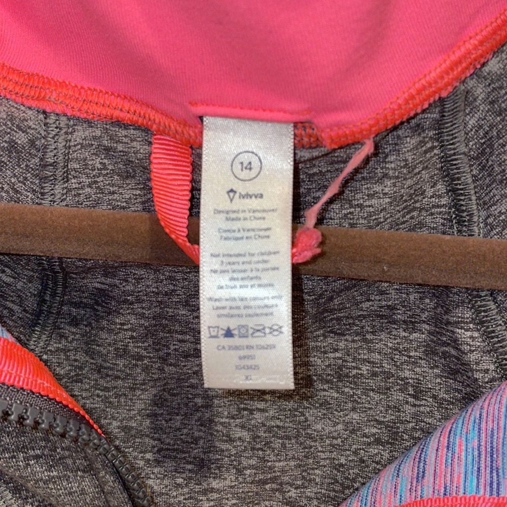 Ivivva Jacket - Picture 3 of 4